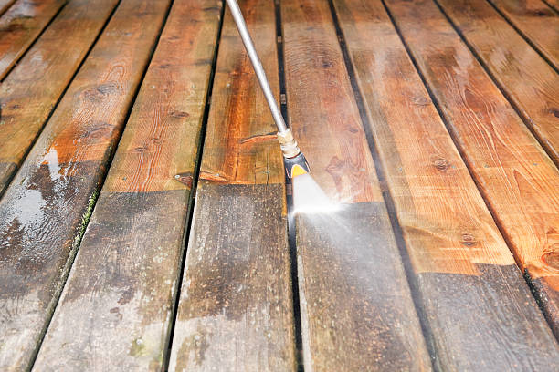 Garage Pressure Washing in Westwood Shores, TX